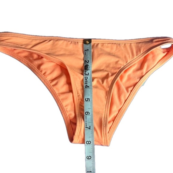 Roxy Women's Beach Classics Moderate Bikini Bottom, Size Small - Picture 5 of 7